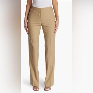 🍁FALL SALE 🍂 Make an offer!!
Burberry wool-blend trousers - size 6